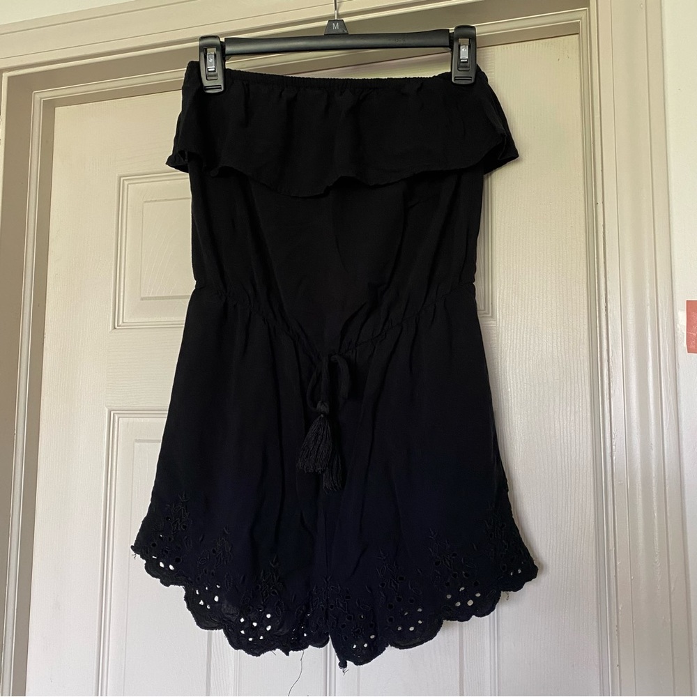Mossimo size xs black strapless romper